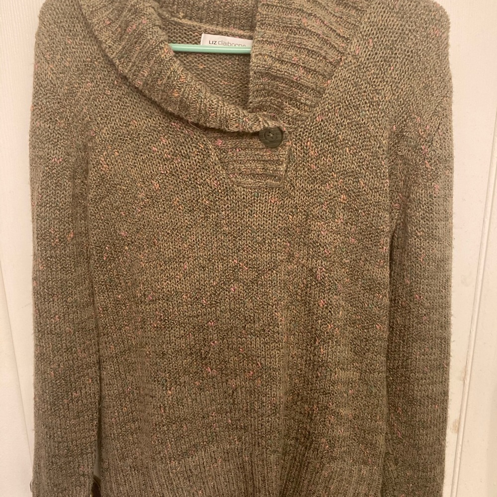 ❣️ Last Chance❣️ EUC Liz Claiborne sweater
